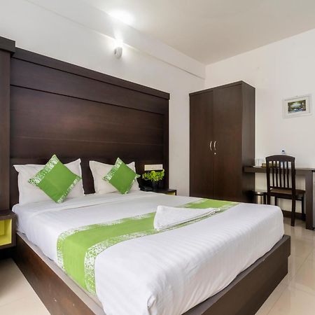 Kay Pee'S Grande Hotel Kochi Екстериор снимка