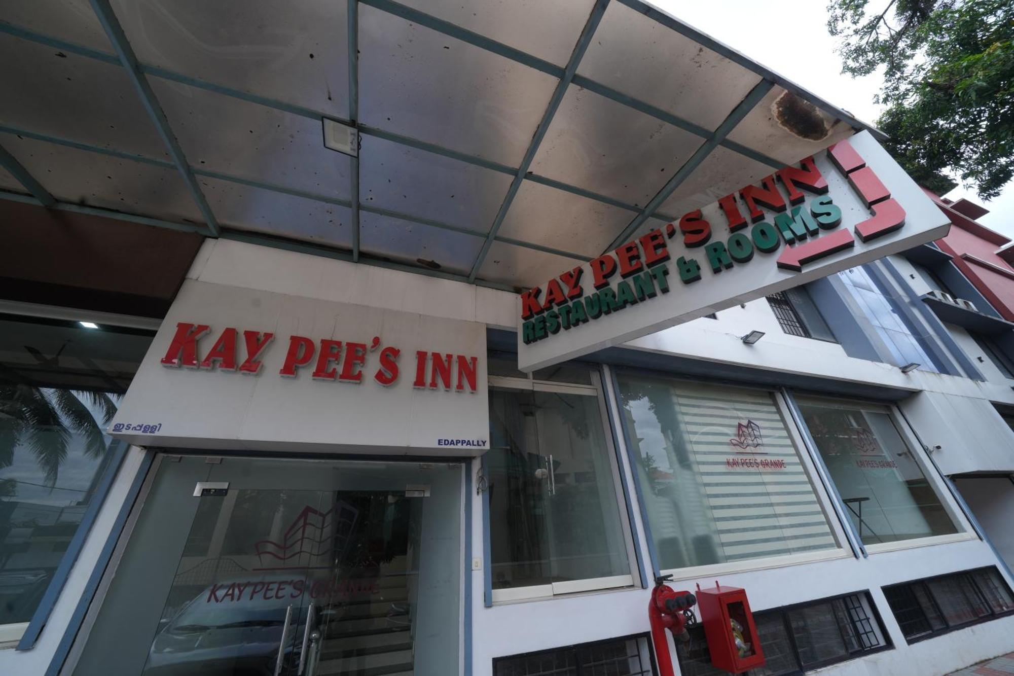 Kay Pee'S Grande Hotel Kochi Екстериор снимка