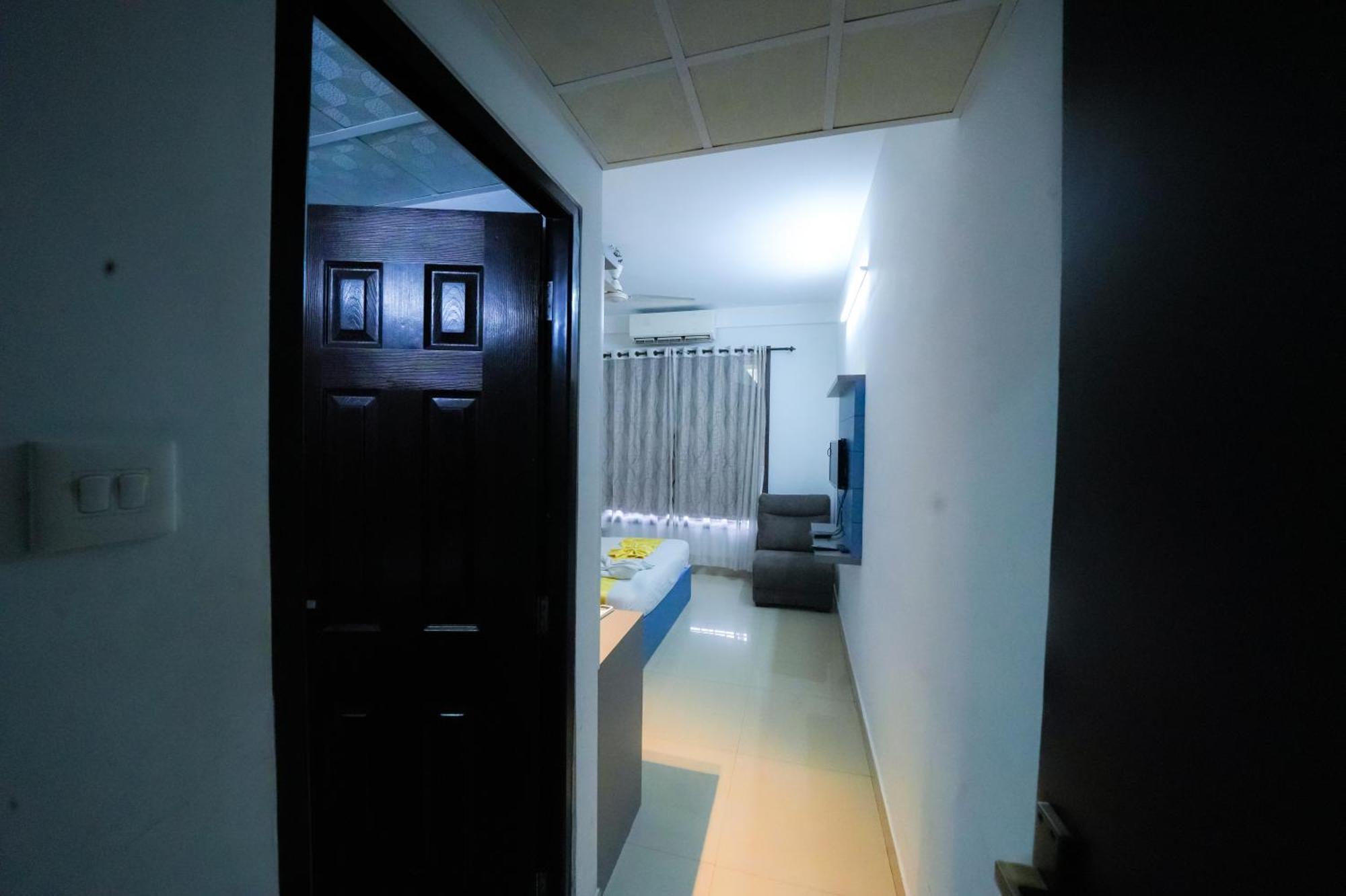 Kay Pee'S Grande Hotel Kochi Екстериор снимка