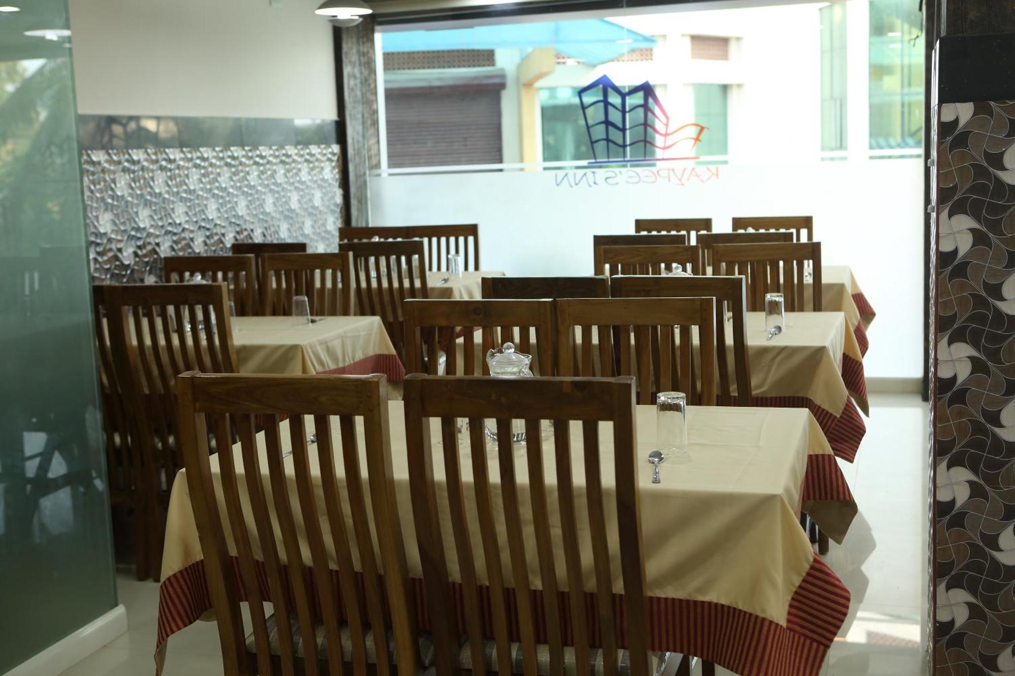 Kay Pee'S Grande Hotel Kochi Екстериор снимка