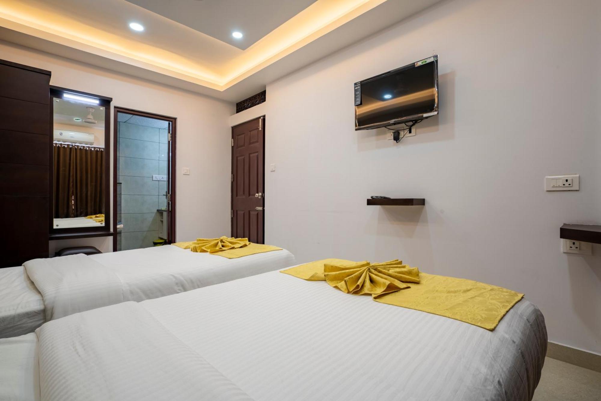 Kay Pee'S Grande Hotel Kochi Екстериор снимка