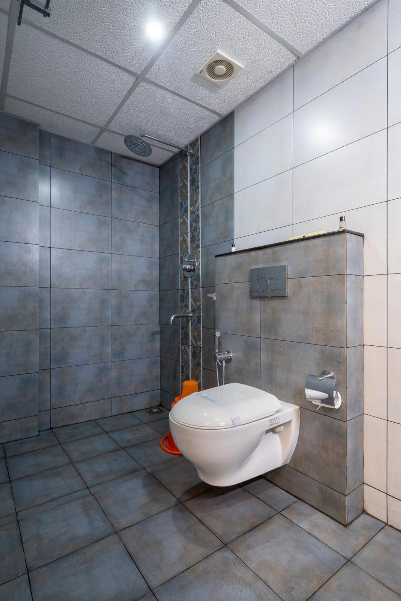 Kay Pee'S Grande Hotel Kochi Екстериор снимка