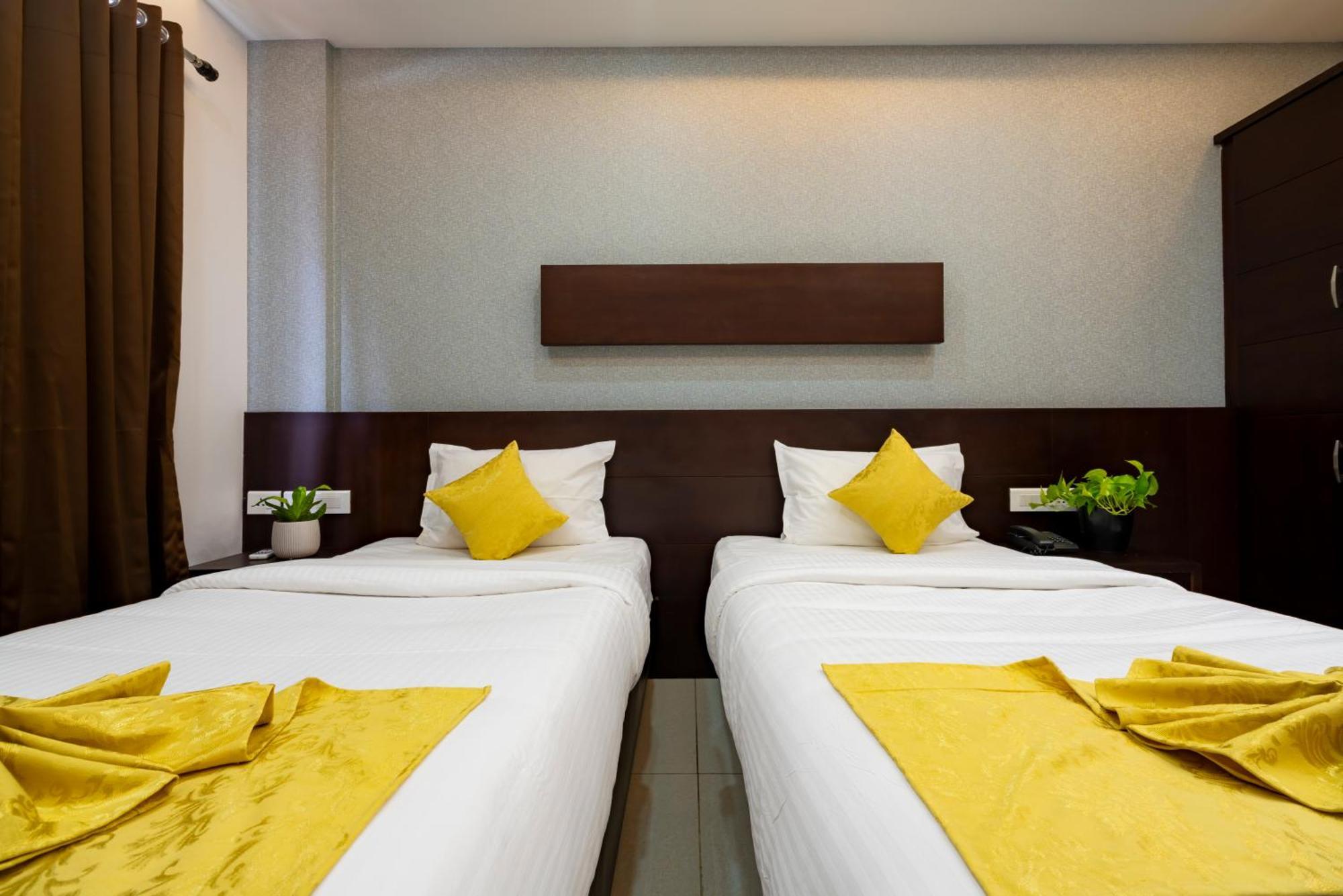 Kay Pee'S Grande Hotel Kochi Екстериор снимка